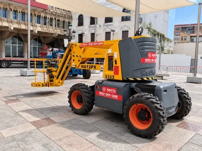 Plataforma elevadora articulada diésel en alquiler - Laporta