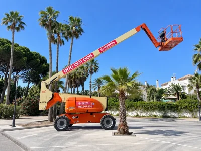 Plataforma elevadora articulada diésel en alquiler - Laporta