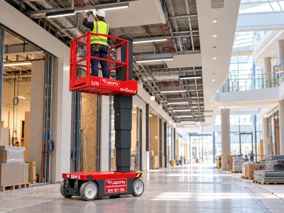 Plataforma elevadora de mástil vertical en alquiler - Laporta