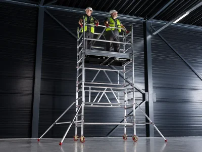 Torre móvil de aluminio en alquiler - Laporta